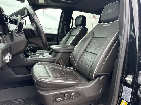 Used 2024 GMC Sierra 2500 AT4X w/ AT4X AEV Edition AWD/4WD image 2