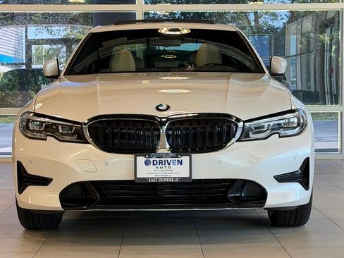 Used 2021 BMW 330i xDrive Sedan w/ Convenience Package AWD/4WD image 2