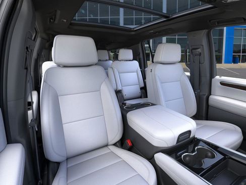 New 2026 Chevrolet Suburban Premier w/ Sun And Tow Package image 16