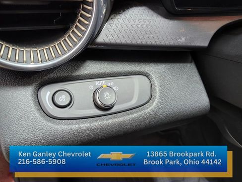 Certified 2024 Chevrolet Trax ACTIV w/ Driver Confidence Package image 11