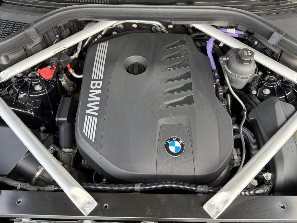 Certified 2024 BMW X5 xDrive40i w/ Premium Package AWD/4WD image 37