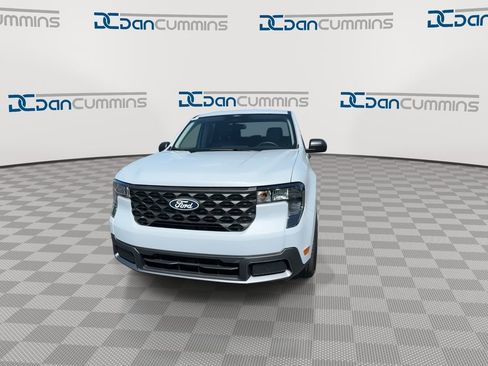 New 2026 Ford Maverick XLT w/ Equipment Group 301A image 3