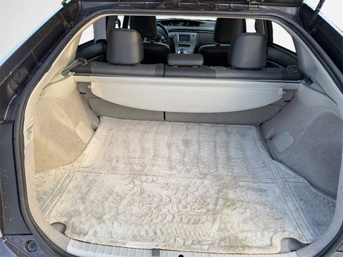 Used 2014 Toyota Prius Four image 25