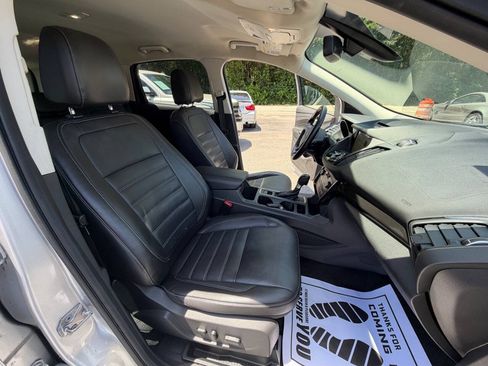 Used 2017 Ford Escape Titanium FWD image 15