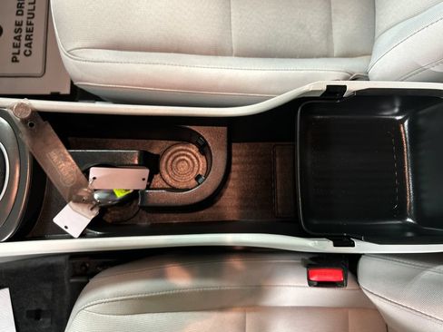 Used 2025 Hyundai Kona SEL FWD image 19