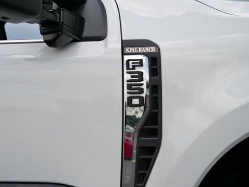 Used 2024 Ford F350 King Ranch AWD/4WD image 11