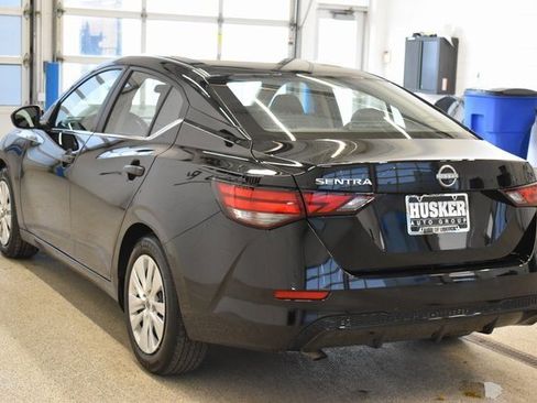Used 2025 Nissan Sentra S image 10