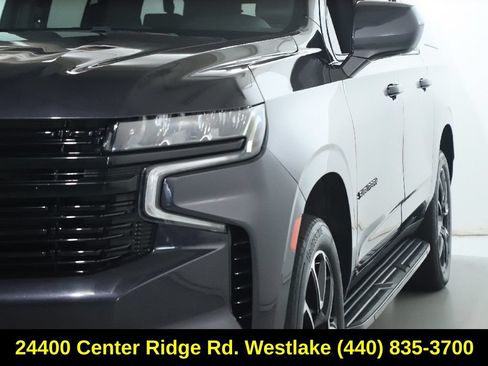 Used 2024 Chevrolet Suburban RST RWD image 5