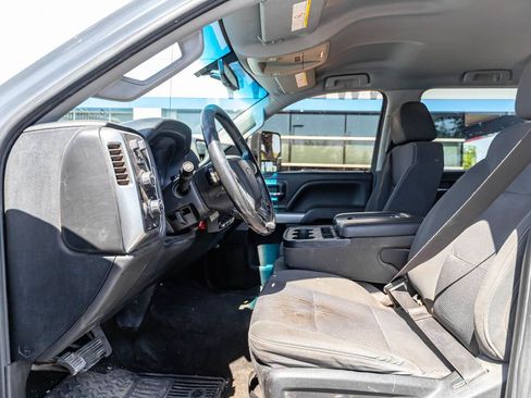 Used 2018 Chevrolet Silverado 2500 LT w/ LT Fleet Convenience Package AWD/4WD image 6