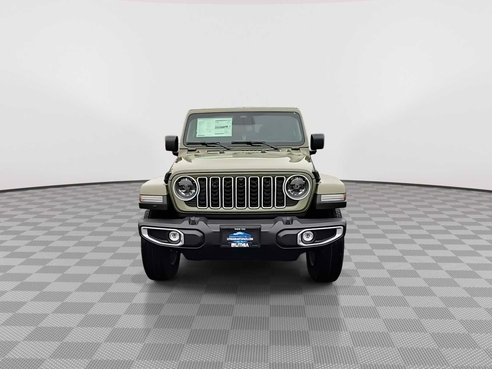 New 2026 Jeep Wrangler Unlimited Sahara AWD/4WD image 3