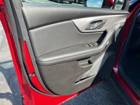 Certified 2024 Chevrolet Blazer LT w/ LPO, Floor Liner Package FWD image 11