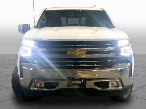Used 2021 Chevrolet Silverado 1500 LTZ w/ LTZ Convenience Package II AWD/4WD image 4
