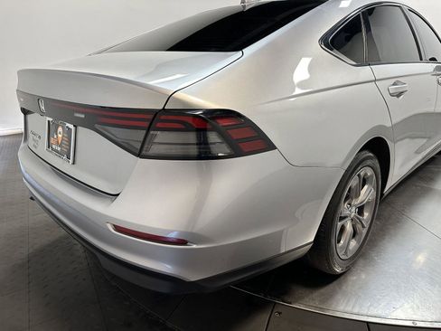 Used 2024 Honda Accord EX image 14