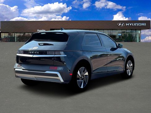 New 2026 Hyundai Ioniq 5 SE RWD image 7
