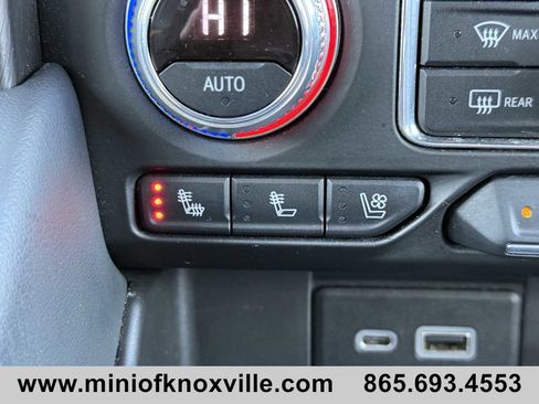 Used 2021 GMC Yukon AT4 w/ Rear Media and Nav Package image 19