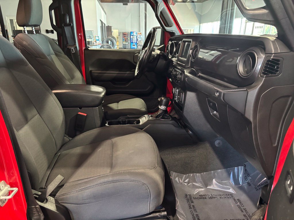 Used 2022 Jeep Gladiator Sport AWD/4WD image 19