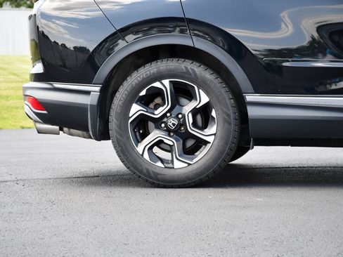 Used 2019 Honda CR-V Touring image 10