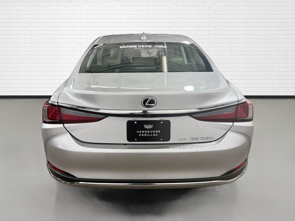 Used 2021 Lexus ES 250 w/ Premium Package AWD/4WD image 8