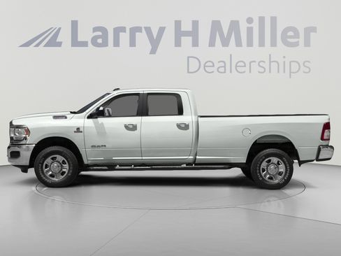 Used 2021 RAM 2500 Big Horn w/ Level B Equipment Group AWD/4WD image 3