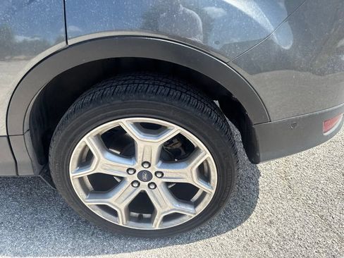 Used 2019 Ford Escape Titanium FWD image 18