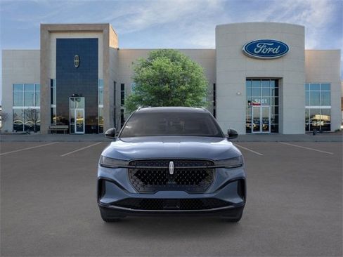 New 2026 Lincoln Nautilus Reserve w/ Jet Appearance Package image 6