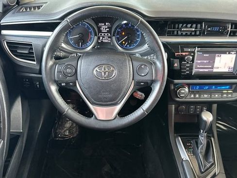 Used 2016 Toyota Corolla S Premium FWD image 13