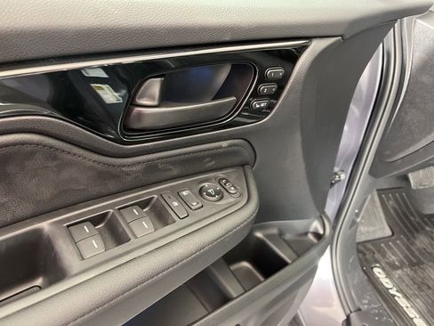 New 2026 Honda Odyssey Touring image 32