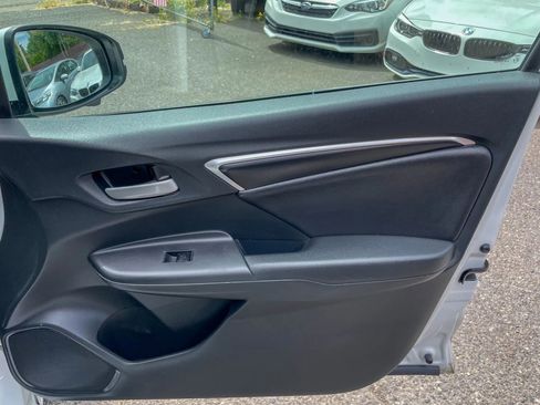 Used 2015 Honda Fit EX image 16