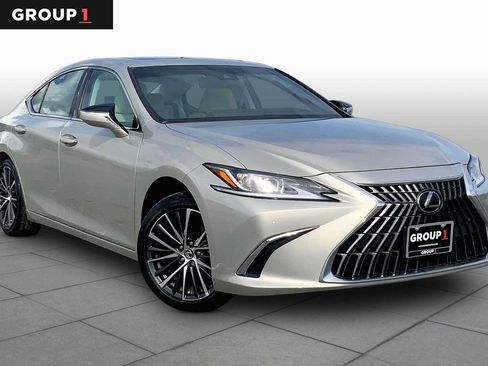 Certified 2024 Lexus ES 350 w/ Premium Package FWD image 3