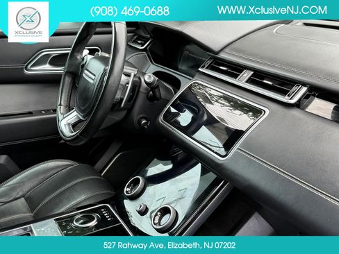 Used 2018 Land Rover Range Rover Velar R-Dynamic HSE AWD/4WD image 24