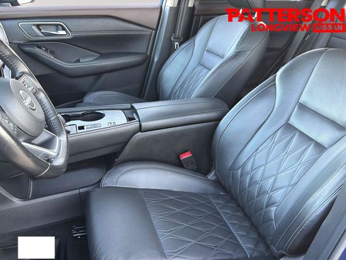 Used 2022 Nissan Rogue Platinum w/ Head-Up Display Package FWD image 6