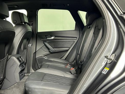 Used 2023 Audi SQ5 Prestige w/ Prestige Package AWD/4WD image 18