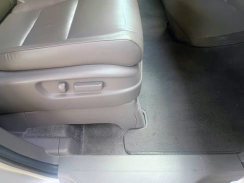 Used 2011 Honda Odyssey EX-L image 44