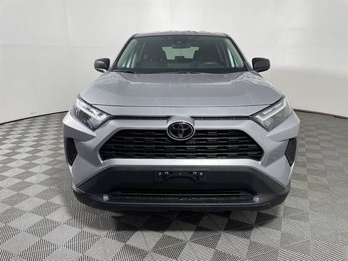Certified 2023 Toyota RAV4 LE AWD/4WD image 2