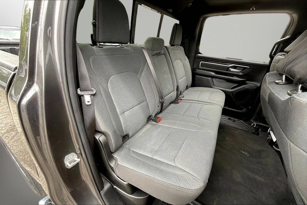 Used 2022 RAM 1500 Big Horn AWD/4WD image 25