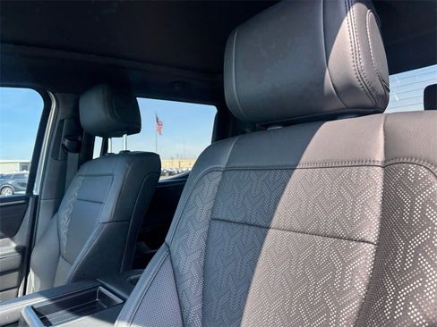 Used 2025 Toyota Tundra Limited image 12