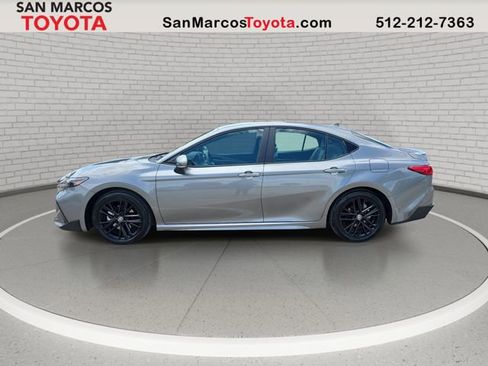 Used 2026 Toyota Camry SE w/ Convenience Package FWD image 9