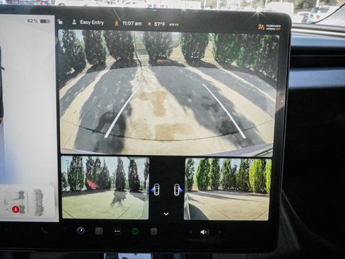 Used 2024 Tesla Model 3 Performance image 24