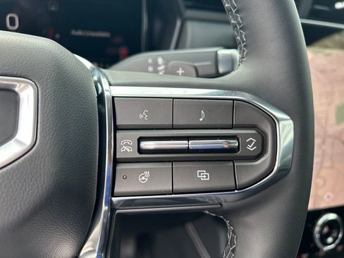 New 2026 GMC Terrain Denali w/ LPO, Floor Liner Package image 19