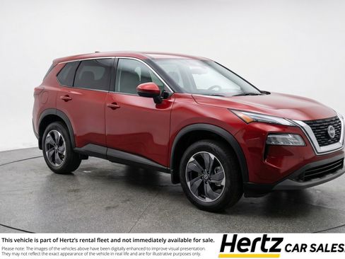 Used 2025 Nissan Rogue SV image 1