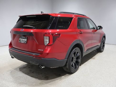 Used 2022 Ford Explorer ST-Line image 2