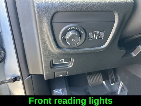 Used 2024 Jeep Grand Cherokee L Limited RWD image 37