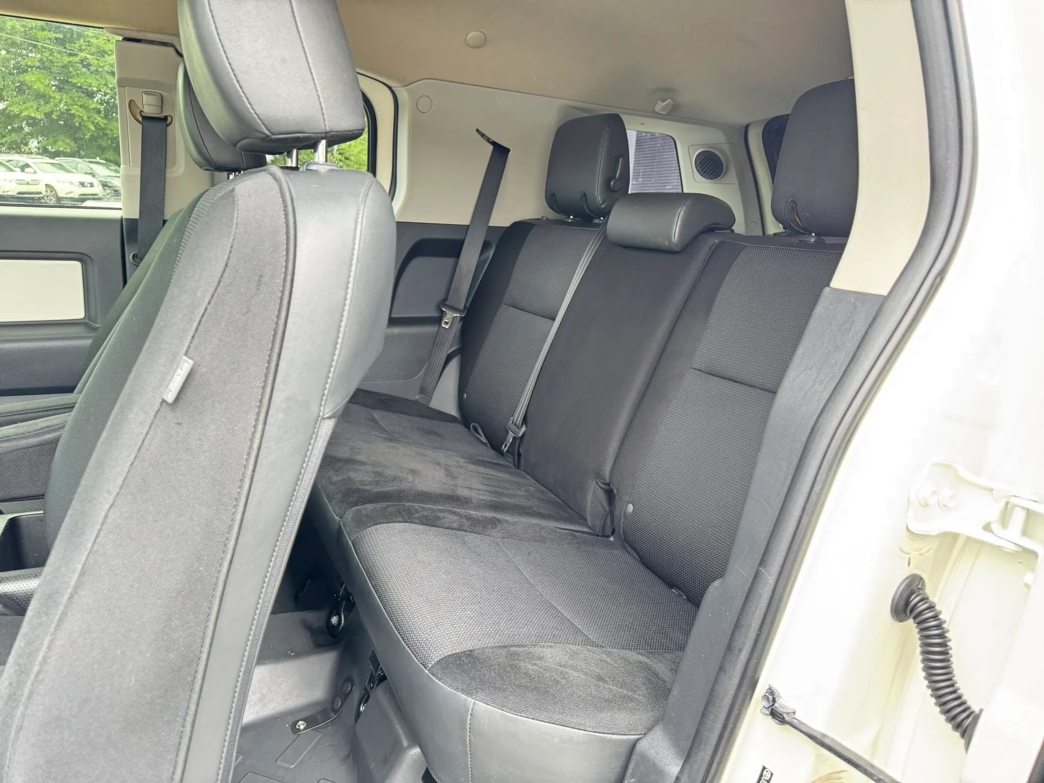 Used 2014 Toyota FJ Cruiser 4WD w/ Upgrade Package image 27