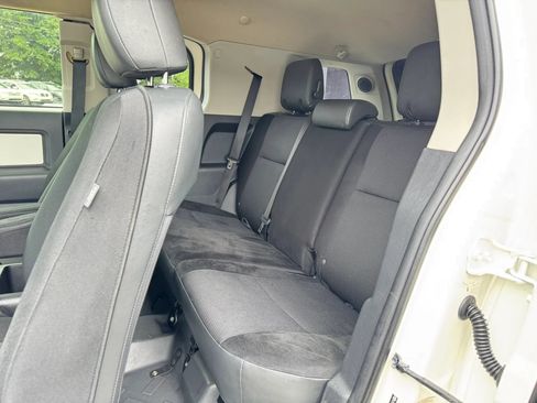 Used 2014 Toyota FJ Cruiser 4WD w/ Upgrade Package image 27