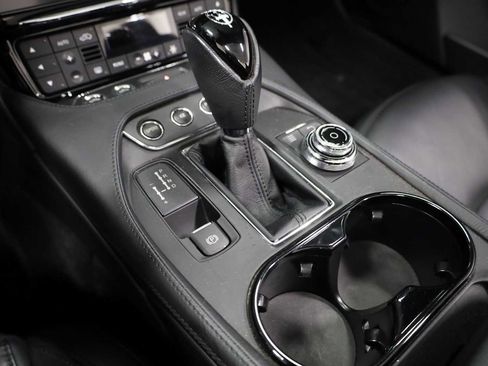 Used 2018 Maserati GranTurismo Sport image 24