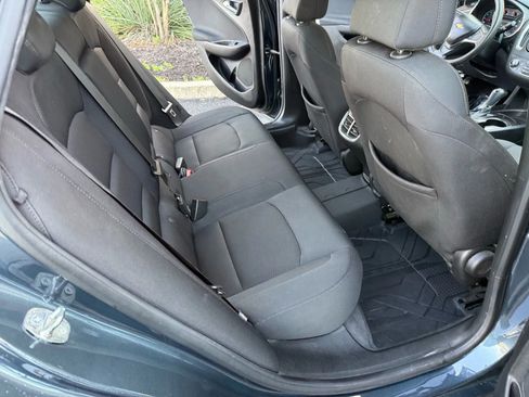 Used 2019 Chevrolet Malibu LT image 21