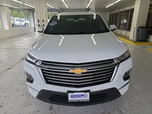 Used 2023 Chevrolet Traverse Premier AWD/4WD image 8
