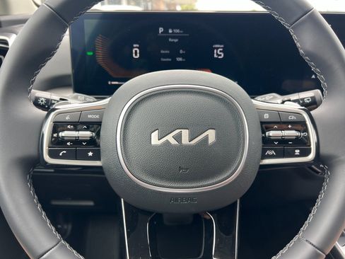New 2025 Kia Sorento EX w/ EX Panoramic Sunroof Package image 25