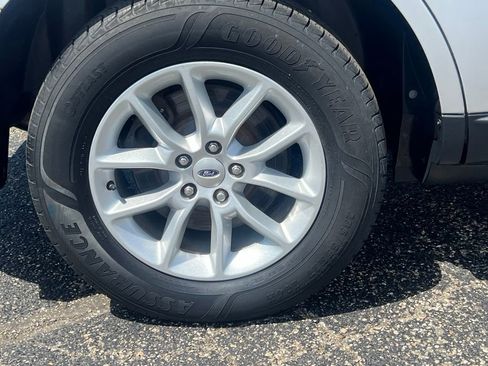 Used 2013 Ford Edge SE FWD image 14