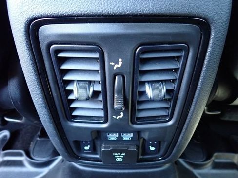 Used 2022 Dodge Durango R/T w/ Blacktop Package AWD/4WD image 16